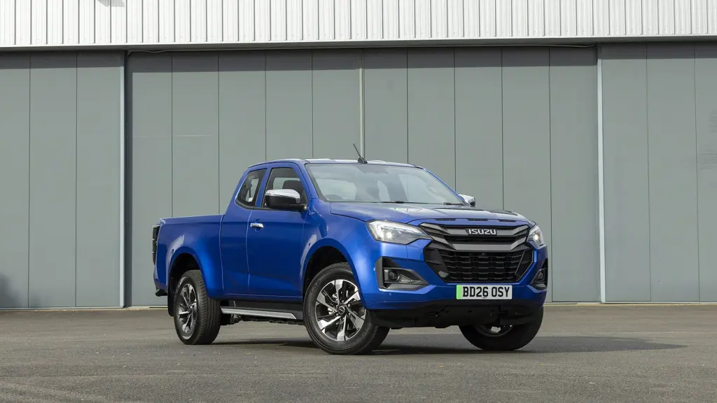 Isuzu D-MAX Electric 140KW 67KWH EDL40 Double CAB Pickup 4X4 Auto