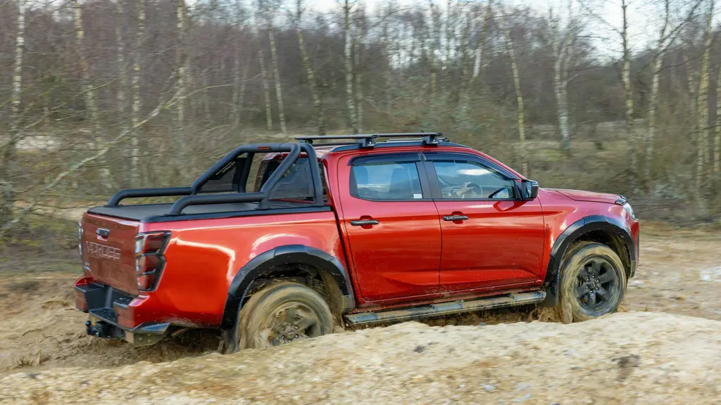 Isuzu D-MAX Diesel 1.9 V-Cross Double CAB 4X4 Auto