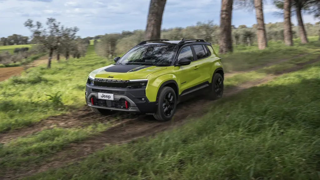 Jeep Avenger 115kW e-Longitude 54kWh 5dr Auto