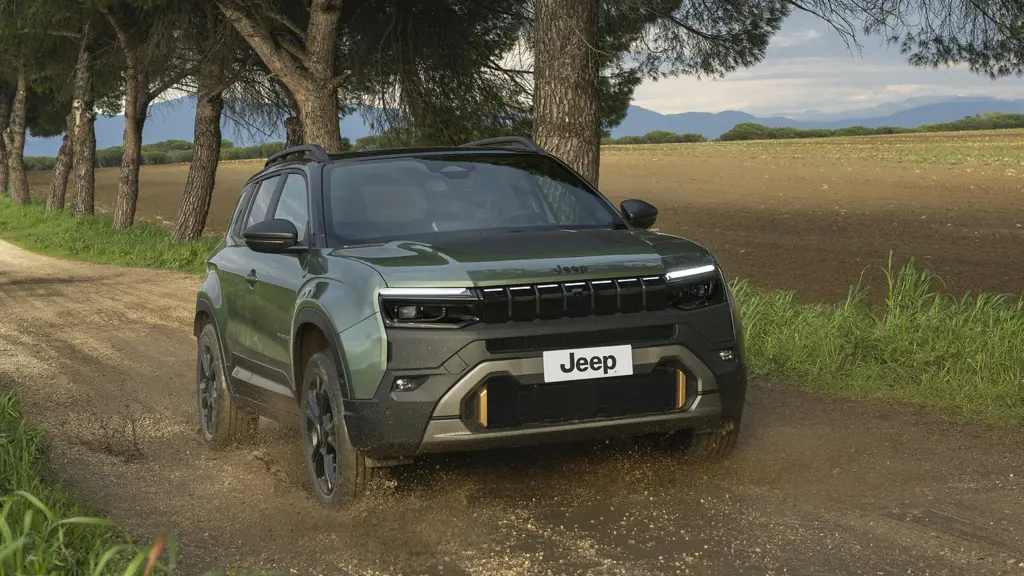 Jeep Avenger 115kW e-Longitude 54kWh 5dr Auto