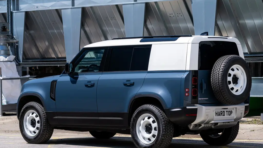 Land Rover Defender 110 Diesel 3.0 D250 Hard TOP X-Dynamic SE Auto