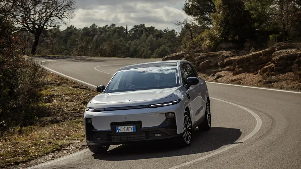 LEAPMOTOR B10 160kW Hybrid EV 19kWh 5dr Auto NI