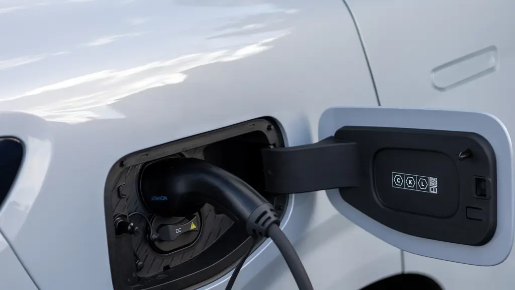 LEAPMOTOR B10 160kW Hybrid EV 19kWh 5dr Auto NI