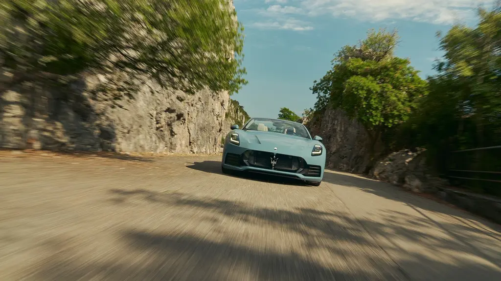 Maserati Grancabrio 3.0 V6 Trofeo 2dr Auto