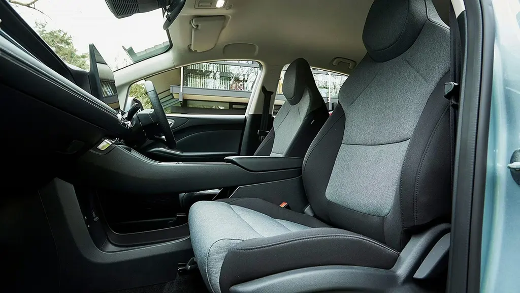 MG Motor UK MG4 Urban 110kW Comfort Standard Range 43kWh 5dr Auto
