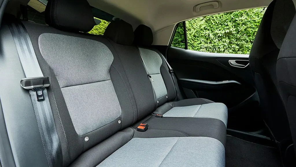 MG Motor UK MG4 Urban 110kW Comfort Standard Range 43kWh 5dr Auto