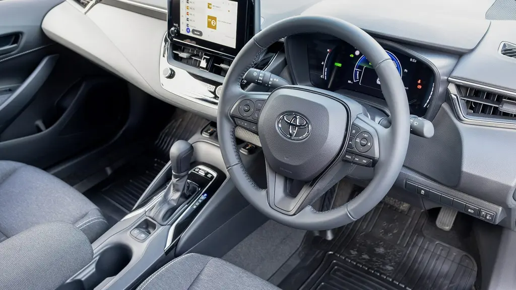 Toyota Corolla Petrol 1.8 VVT-I Hybrid 140 Commercial Auto
