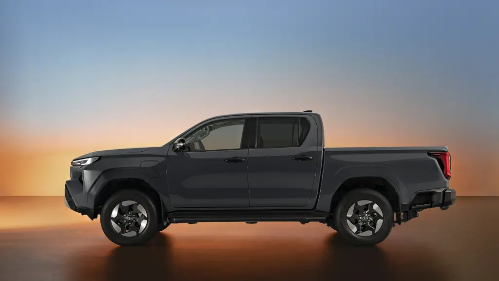 Toyota Hilux Electric 144KW Icon 59KWH Pick UP Auto 2 Seat