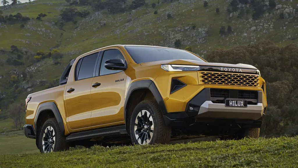 Toyota Hilux Diesel Invincible D/Cab Pick UP 2.4 D-4D Auto