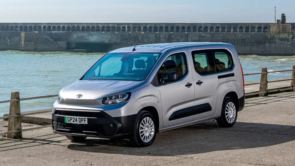 Toyota Proace City Verso 100kW Icon L2 50kWh 5dr Auto