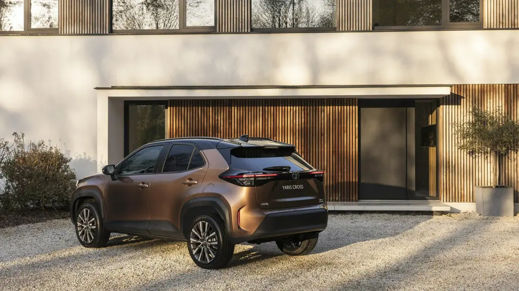 Toyota Yaris Cross 1.5 Hybrid Design 5dr CVT