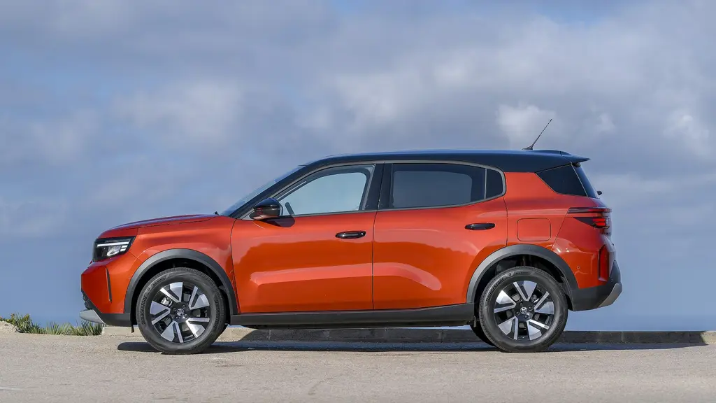 Vauxhall Frontera 83kW Ultimate 54kWh Extended Range 5dr Auto NI