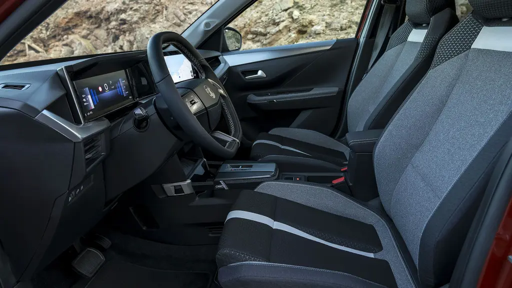 Vauxhall Frontera 83kW Ultimate 54kWh Extended Range 5dr Auto NI