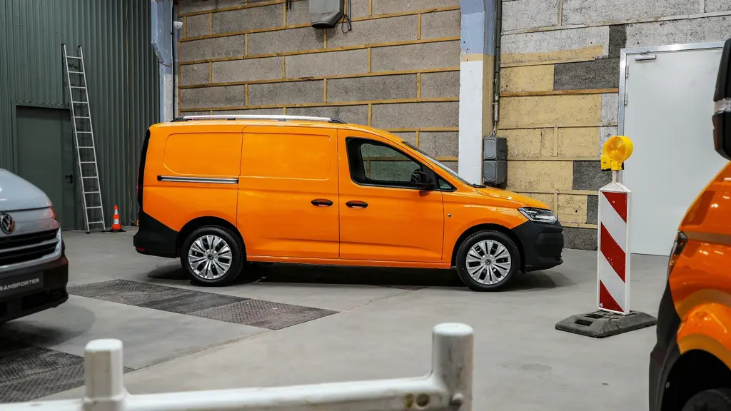 Volkswagen Caddy Maxi Caddy Cargo Maxi C20 Diesel 2.0 TDI 102 Commerce PRO Van