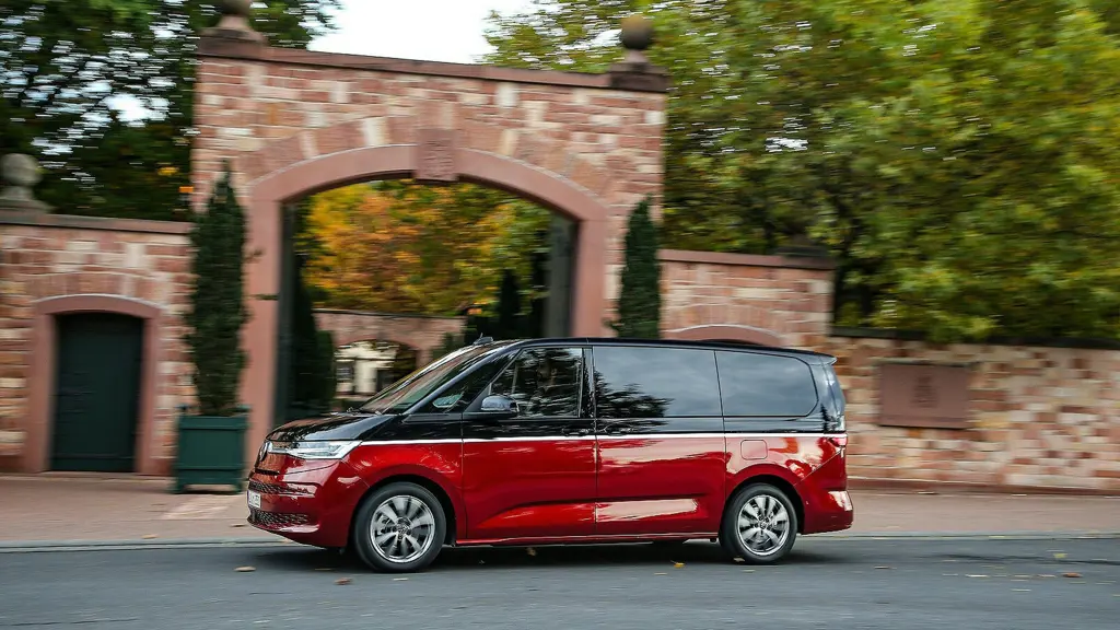 Volkswagen Multivan 2.0 TDI Style 5dr DSG 6 Seat