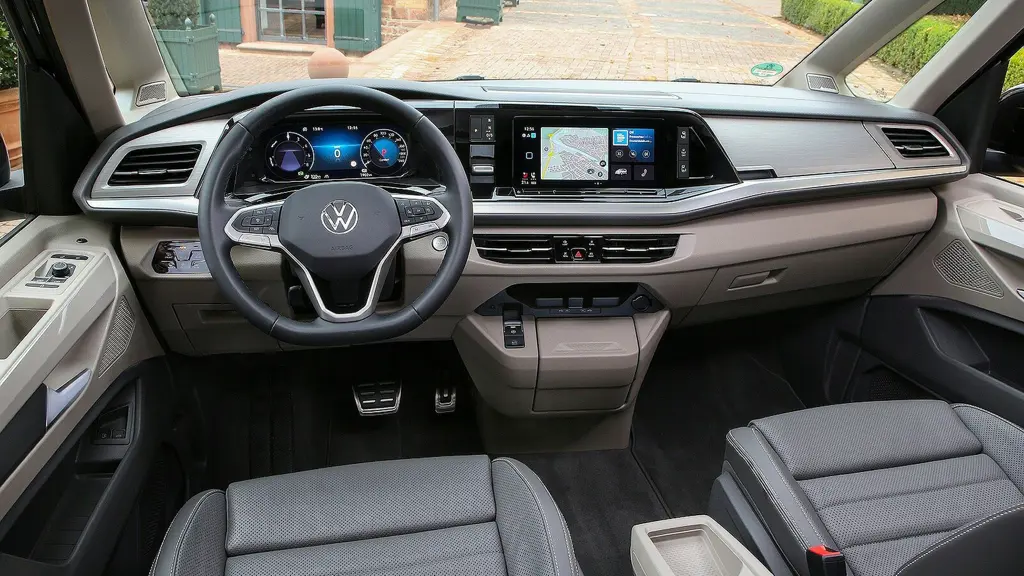 Volkswagen Multivan 2.0 TDI Style 5dr DSG 6 Seat