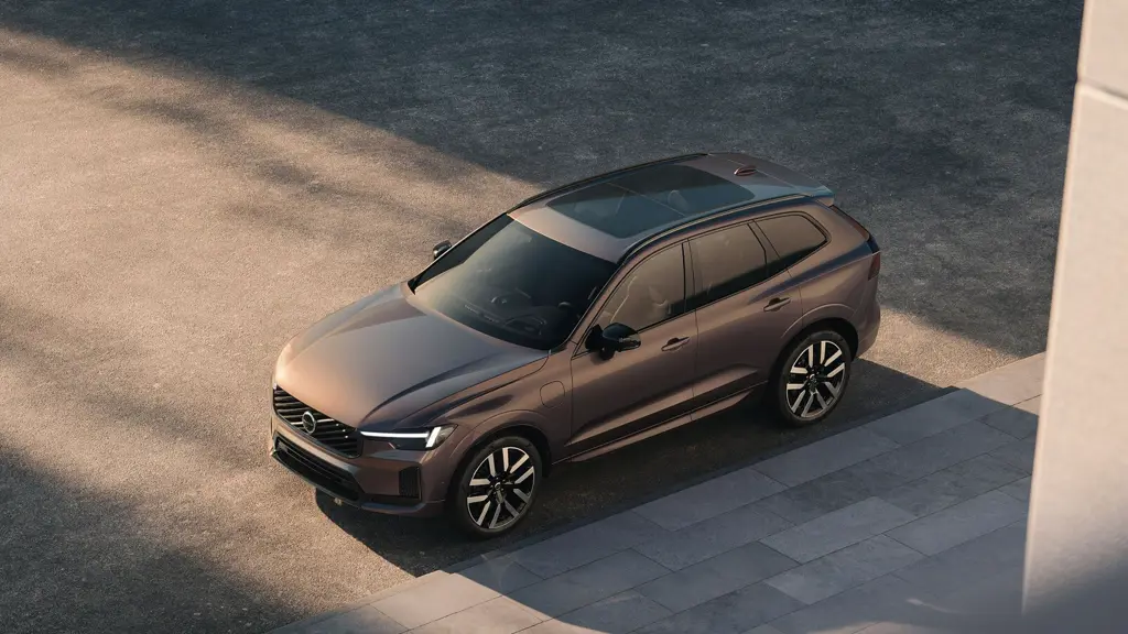 Volvo XC60 2.0 T6 335 PHEV Plus Dark 5dr AWD Geartronic