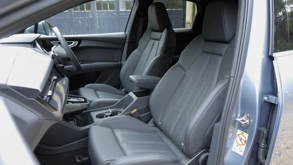 Audi Q4 150kW 40 63kWh S Line 5dr Auto Leather/Tech Pack