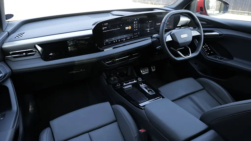 Audi Q6 225kW Performance 100kWh S Line 5dr Auto S+V