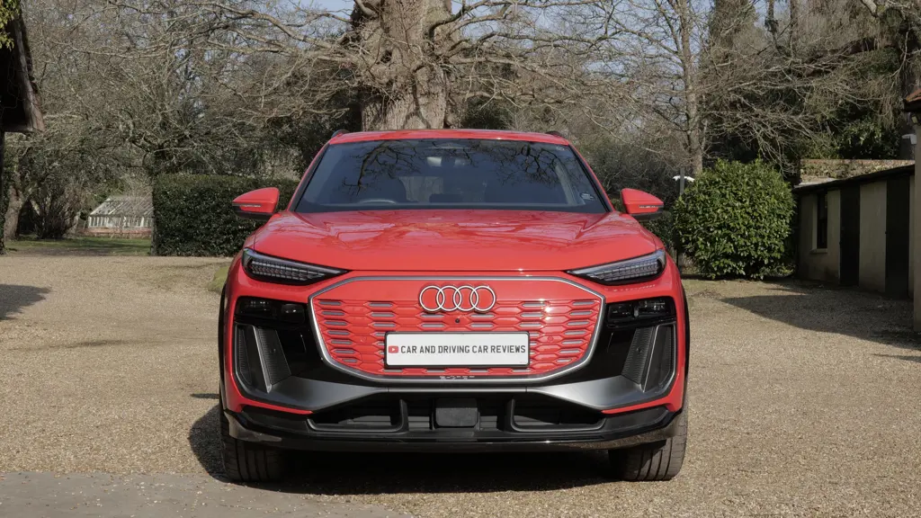 Audi Q6 225kW Performance 100kWh S Line 5dr Auto S+V