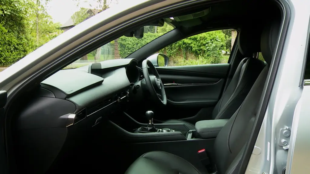 Mazda 3 2.0 e-Skyactiv X MHEV 186 Exclusive-Line 5dr