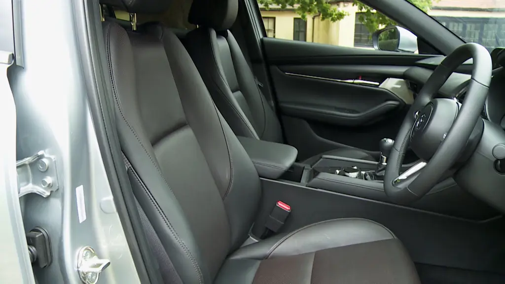Mazda 3 2.0 e-Skyactiv X MHEV 186 Exclusive-Line 5dr