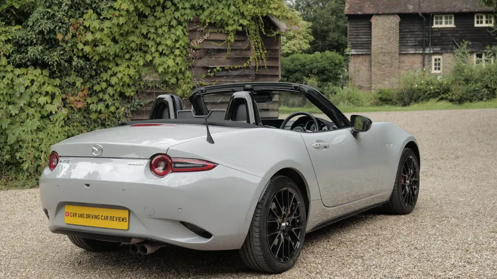 Mazda MX-5 2.0 184 Homura 2dr
