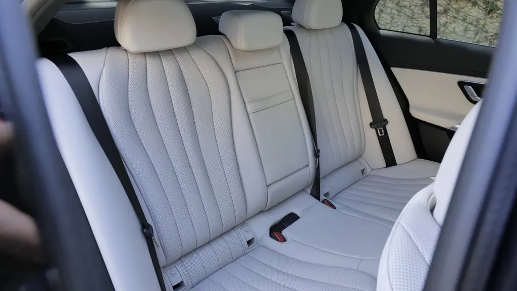 Mercedes-Benz E Class E300e Urban Edition 4dr 9G-Tronic