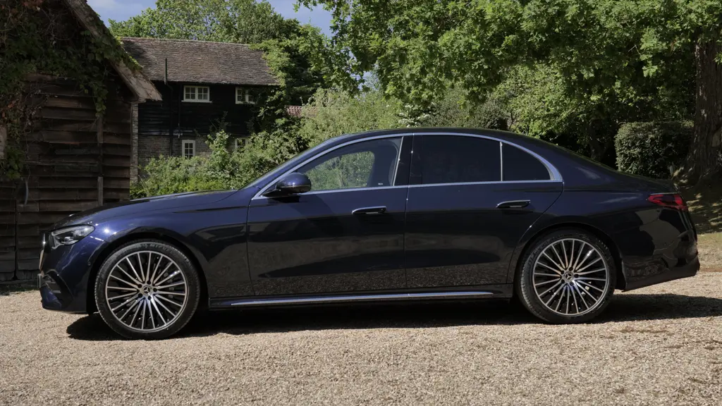 Mercedes-Benz E Class E300e Urban Edition 4dr 9G-Tronic