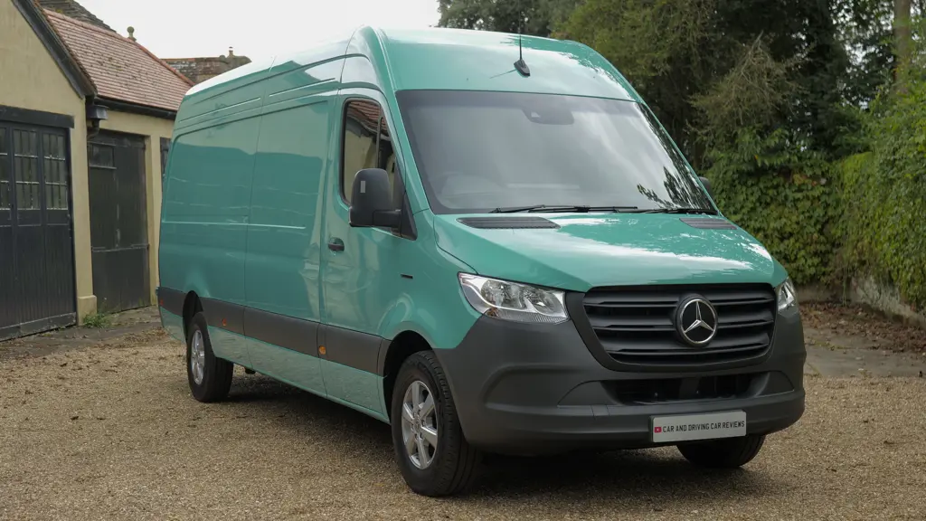 Mercedes-Benz Sprinter E 320 L2 Electric RWD 150KW 81KWH Select Van Auto