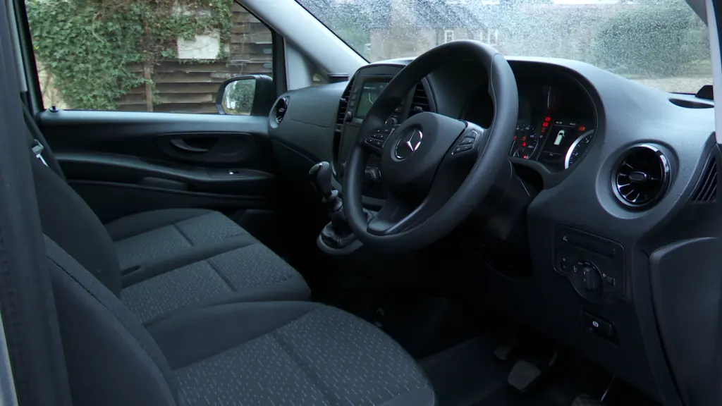 Mercedes-Benz Vito L2 Diesel RWD 114Cdi PRO Van